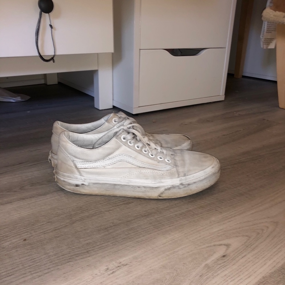 White vans